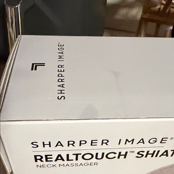 Sharper Image Gray Neck and Shoulder RealTouch Shiatsu Massager - Picture 6 of 9